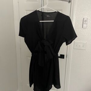 SHEIN Black Tie-Front Blouse